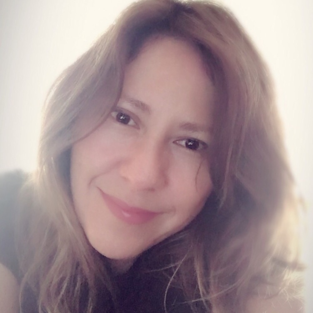 Meet your Posher, Yesenia